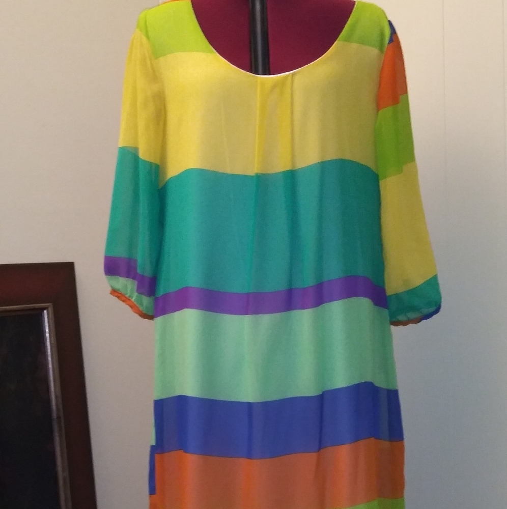Peaches and Cream Color Block Dress Size Small